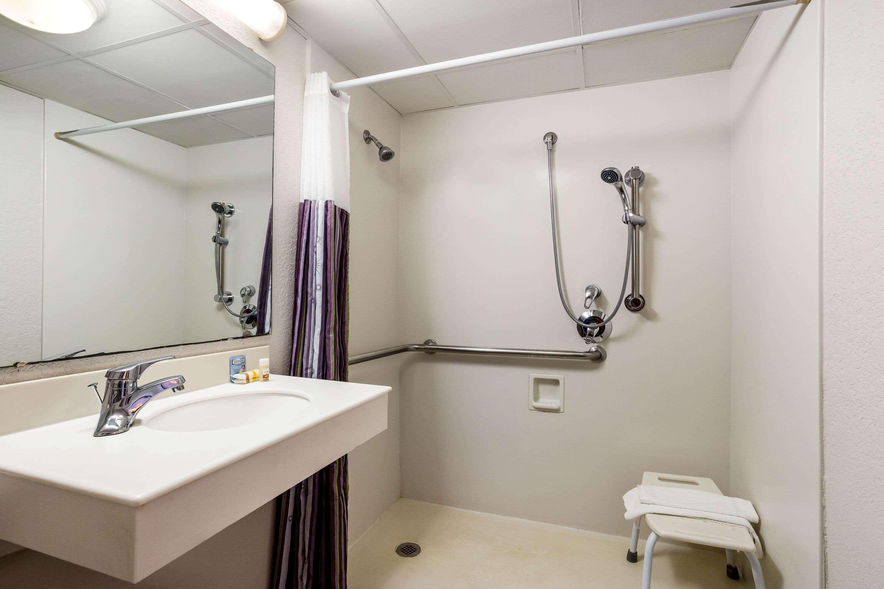 La Quinta Inn Tampa Airport Stadium Westshore Экстерьер фото