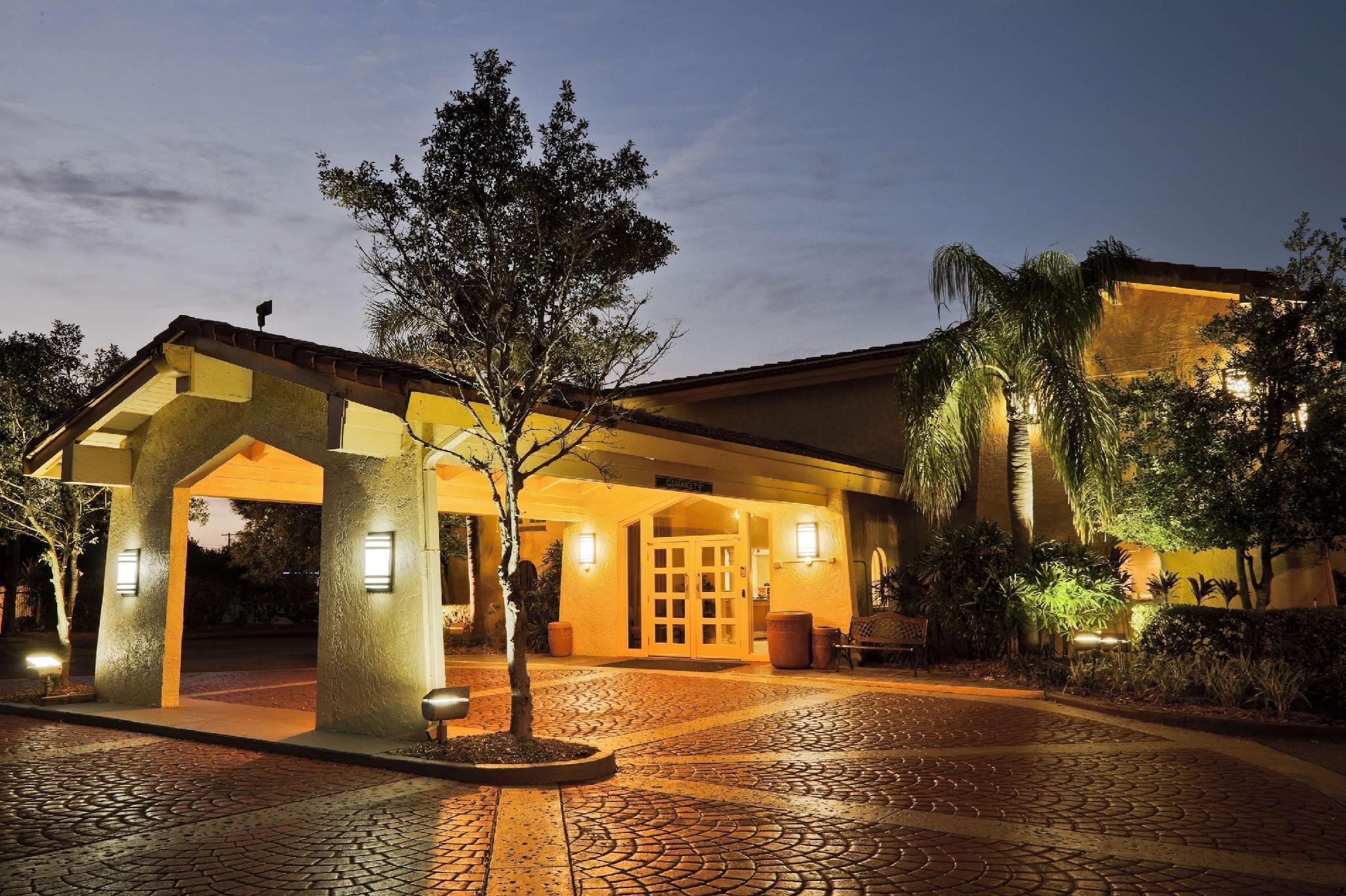 La Quinta Inn Tampa Airport Stadium Westshore Экстерьер фото