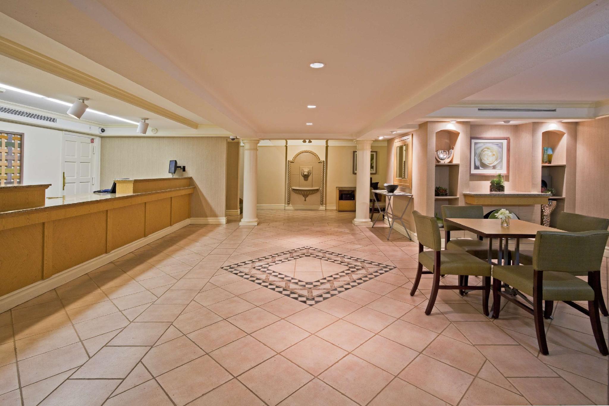 La Quinta Inn Tampa Airport Stadium Westshore Экстерьер фото