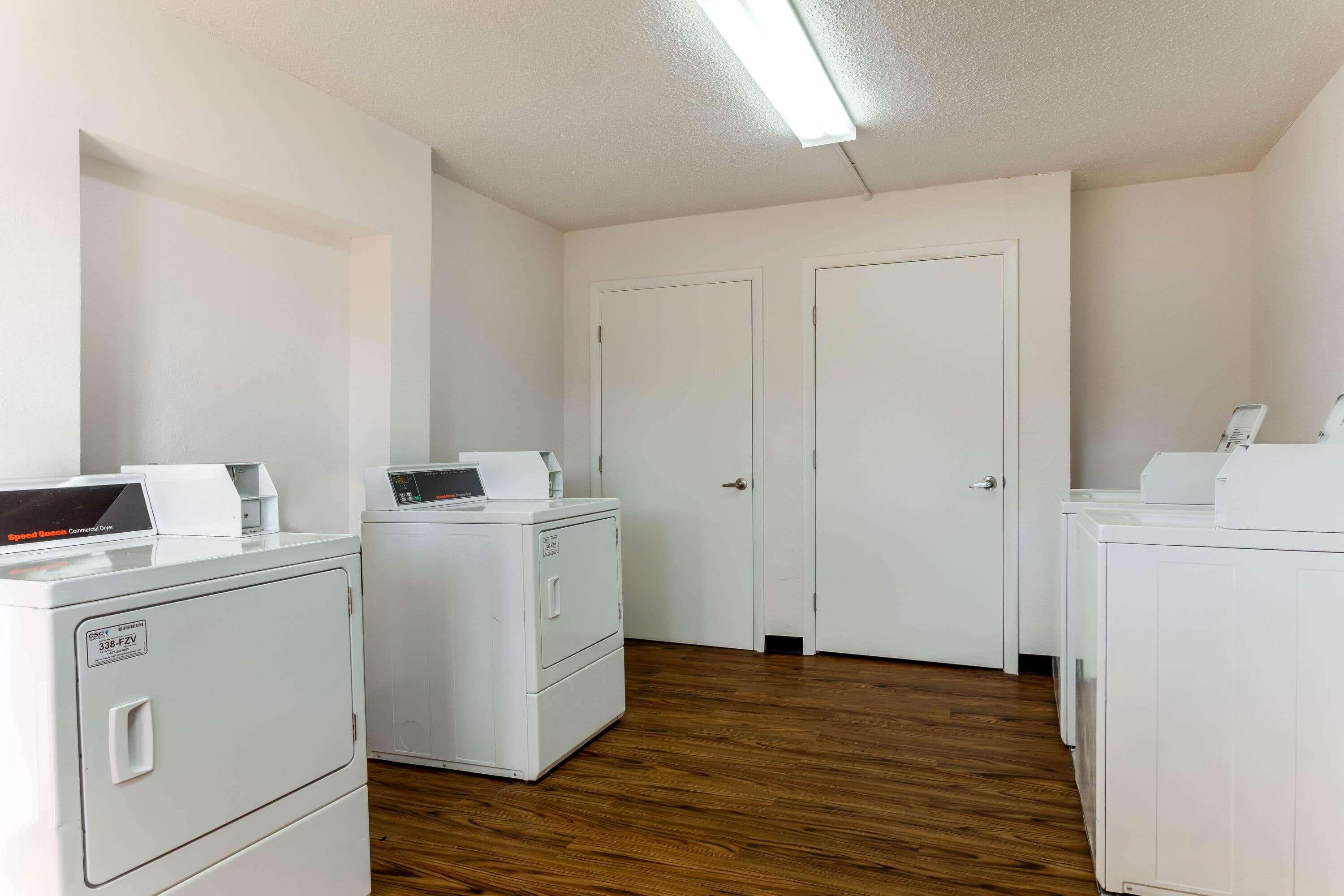 La Quinta Inn Tampa Airport Stadium Westshore Экстерьер фото